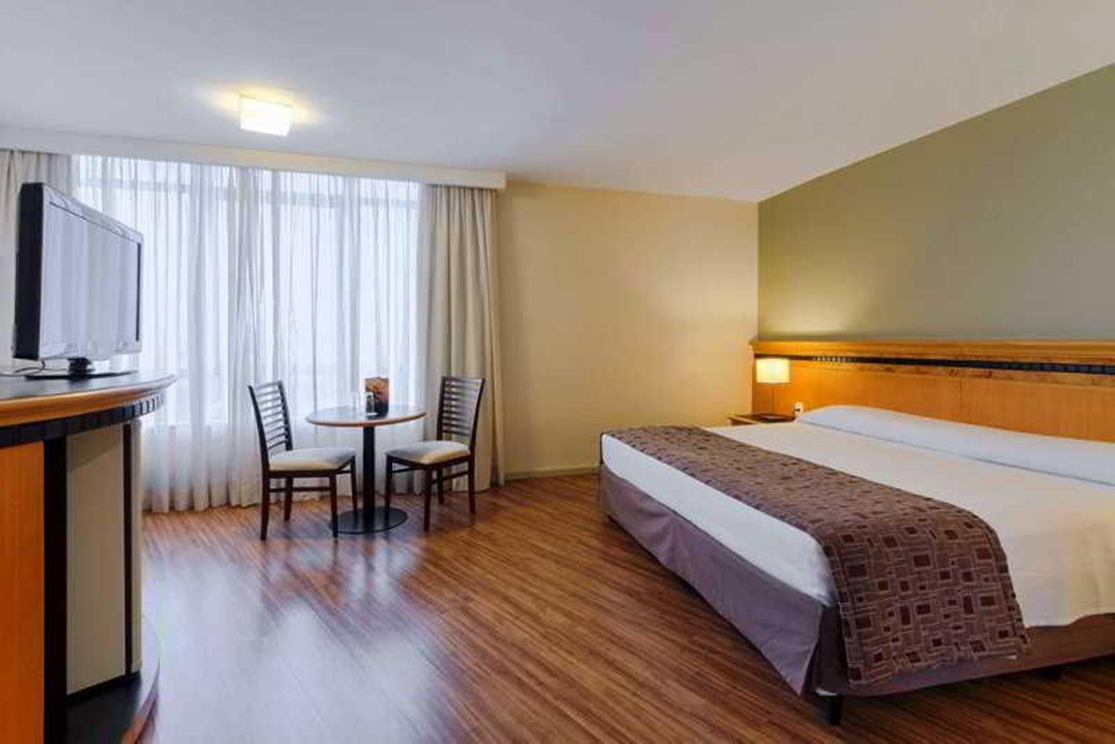 Hotel Golden Park Internacional Foz & Convencoes By Nacional Inn Foz do Iguaçu Kültér fotó
